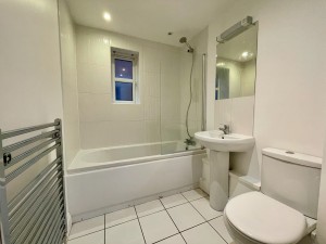 Grenfell Road MAIDENHEAD Berkshire - Photo 4