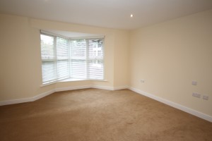 Hardwick Close Maidenhead Berkshire - Photo 4