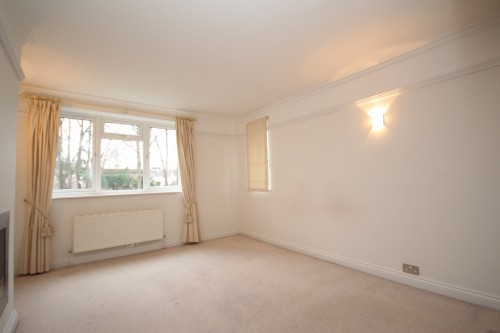 River Road Taplow Buckinghamshire,  