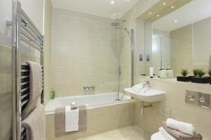 Bridge Avenue Maidenhead Berkshire - Photo 2