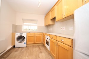 Blackamoor Lane, Maidenhead - Photo 3