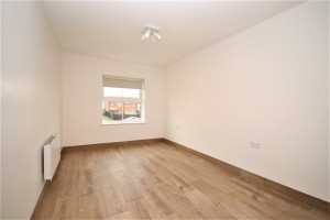 Blackamoor Lane, Maidenhead - Photo 5