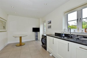 Honey Lane, Hurley, Berkshire - Photo 2