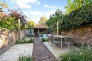 Cliveden Road, Taplow, Maidenhead - Photo 9