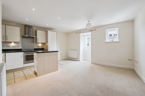 Kingsquarter, Maidenhead - Photo 3