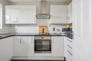 Ludlow Road, Maidenhead - Photo 9