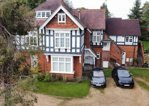 Ray Park Avenue,  Berkshire 
