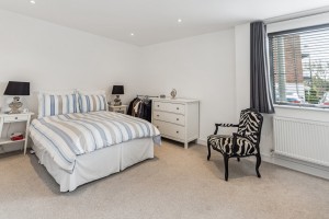 Vanwall Road, Maidenhead - Photo 9