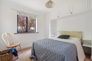 CLOSE TO TOWN & STATION, Maidenhead - Photo 7