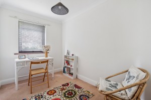 CLOSE TO TOWN & STATION, Maidenhead - Photo 8