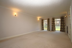 River Area, Maidenhead - Photo 2