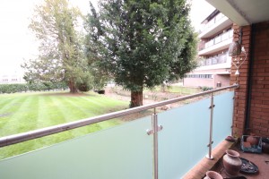 River Area, Maidenhead - Photo 10