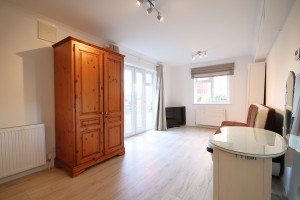 Close To Town & Elizabeth Line, Maidenhead - Photo 4