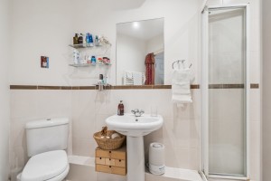 Boulters Court, Maidenhead - Photo 12